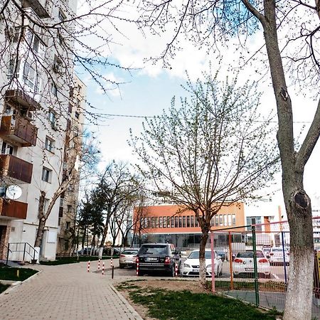 Carla'S Apart Palas-Hala Centrala 1 Bedroom, Airport Shuttle Jassy Zewnętrze zdjęcie