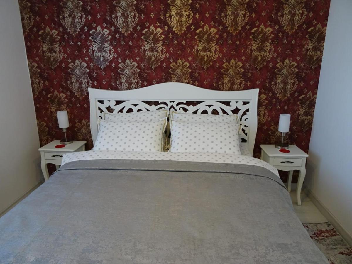Carla'S Apart Palas-Hala Centrala 1 Bedroom, Airport Shuttle Jassy Zewnętrze zdjęcie