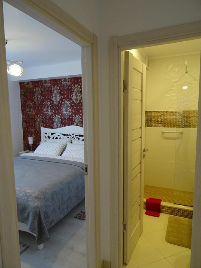 Carla'S Apart Palas-Hala Centrala 1 Bedroom, Airport Shuttle Jassy Zewnętrze zdjęcie