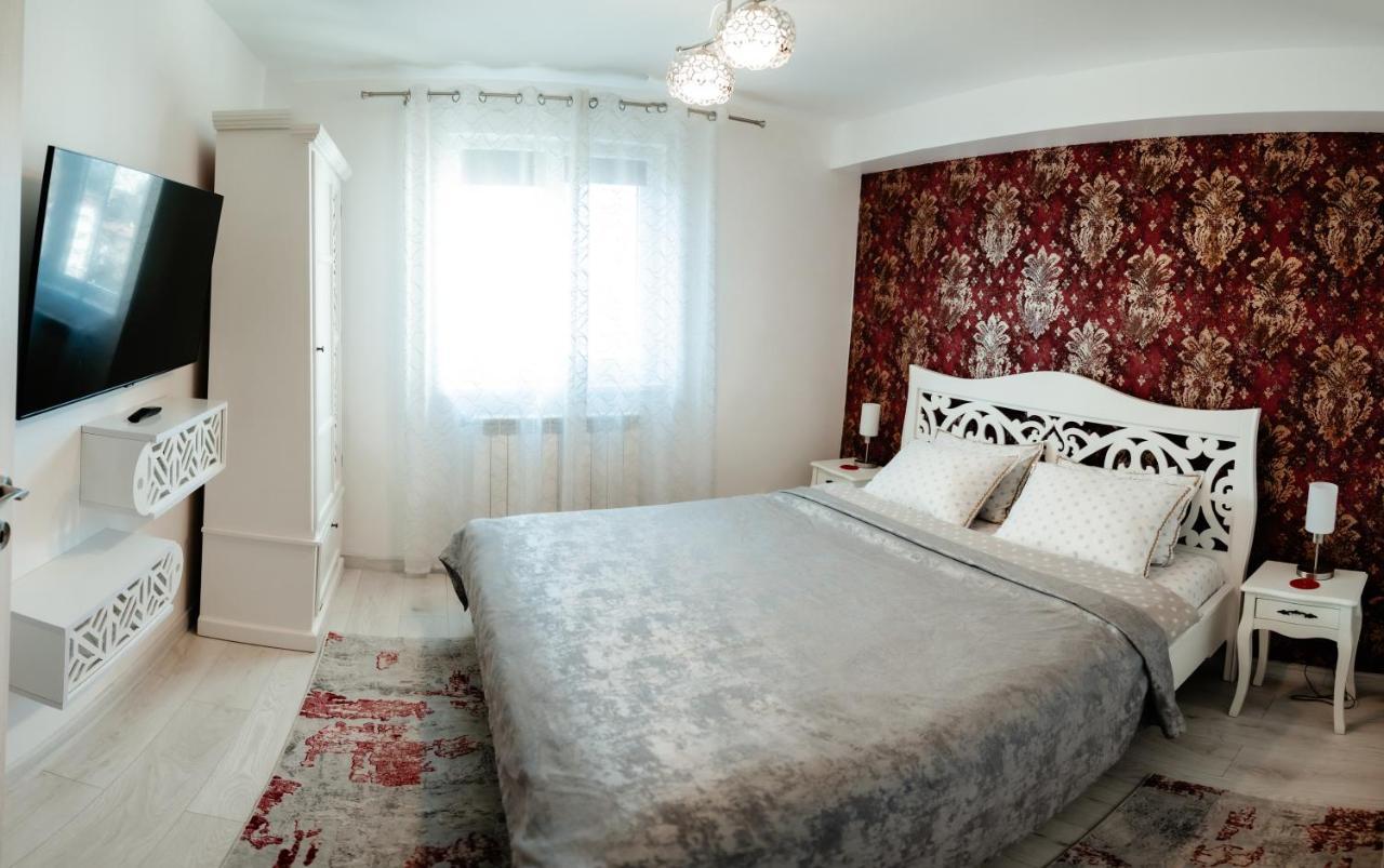 Carla'S Apart Palas-Hala Centrala 1 Bedroom, Airport Shuttle Jassy Zewnętrze zdjęcie