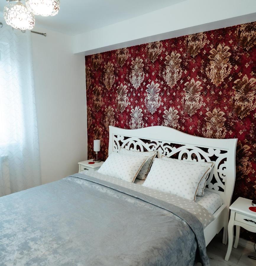 Carla'S Apart Palas-Hala Centrala 1 Bedroom, Airport Shuttle Jassy Zewnętrze zdjęcie