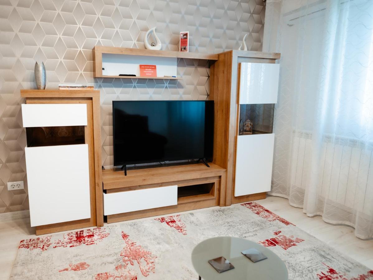 Carla'S Apart Palas-Hala Centrala 1 Bedroom, Airport Shuttle Jassy Zewnętrze zdjęcie