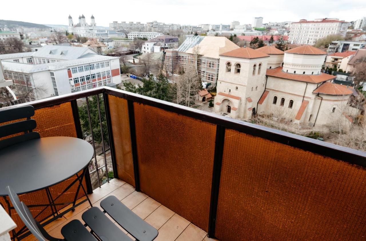 Carla'S Apart Palas-Hala Centrala 1 Bedroom, Airport Shuttle Jassy Zewnętrze zdjęcie